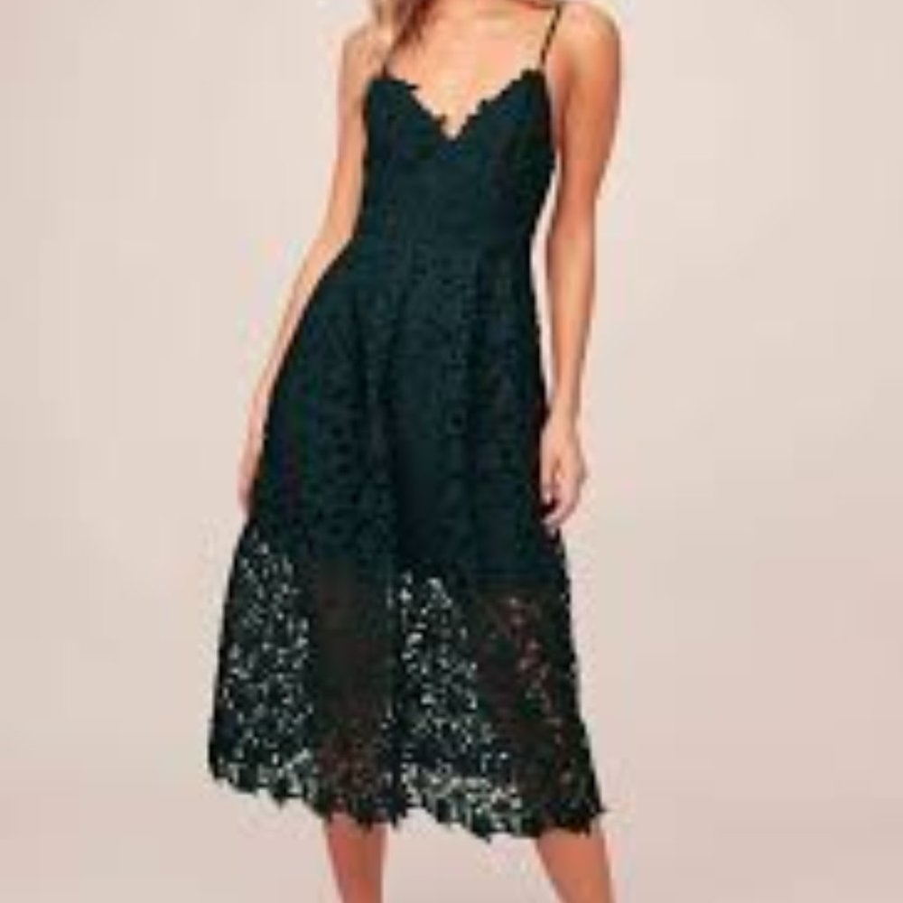 ASTR the label Lace Midi Dress Hunter Green - Smal